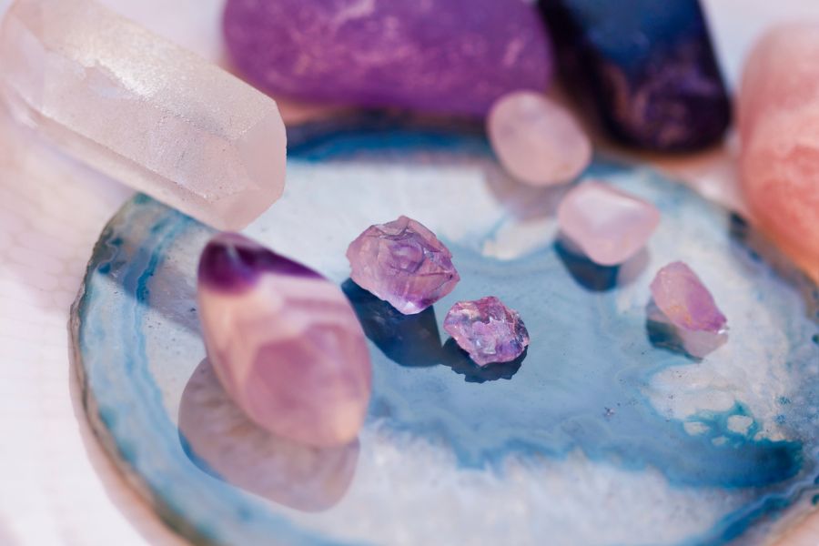 Top 5 Crystals for Weak Eyesight & Vision Healing (With How to Use Them)