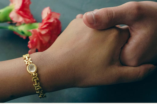 5 Most Powerful Stones to Attract Love in Life