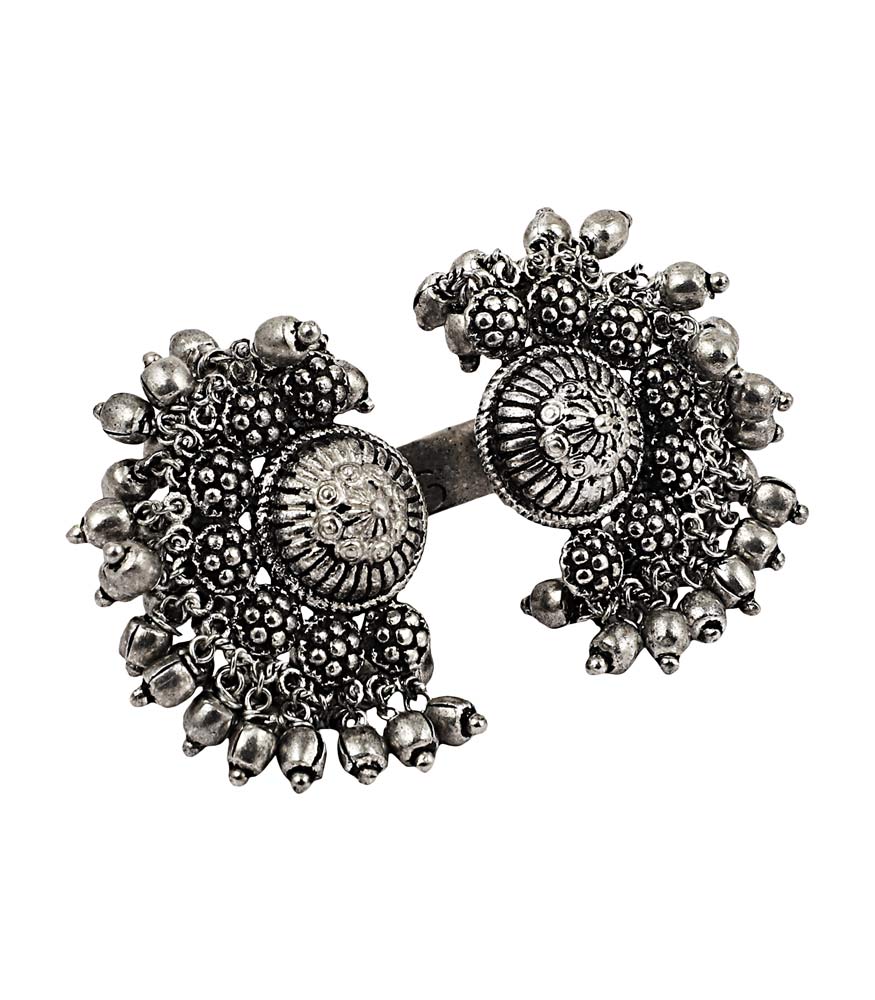 Royal History Ring